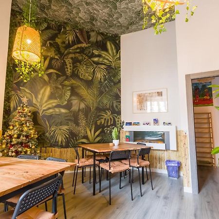 Social - Coworking - hostel Madrid Eksteriør billede