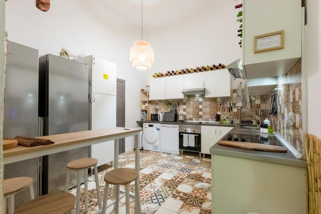Social - Coworking - hostel Madrid Eksteriør billede