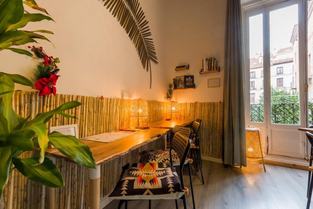 Social - Coworking - hostel Madrid Eksteriør billede