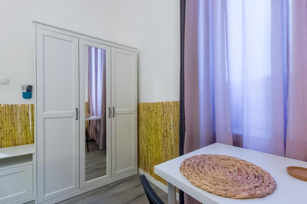 Social - Coworking - hostel Madrid Eksteriør billede