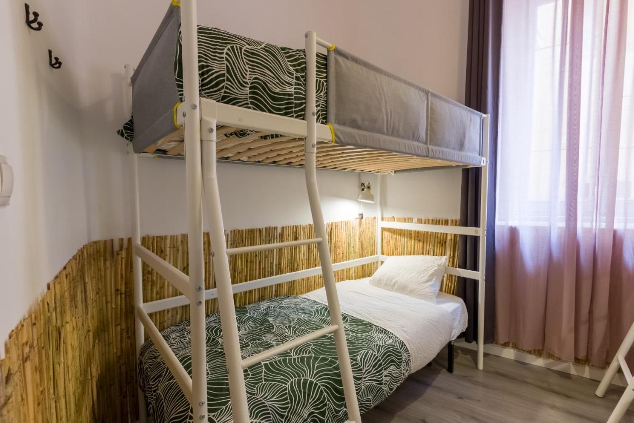 Social - Coworking - hostel Madrid Eksteriør billede
