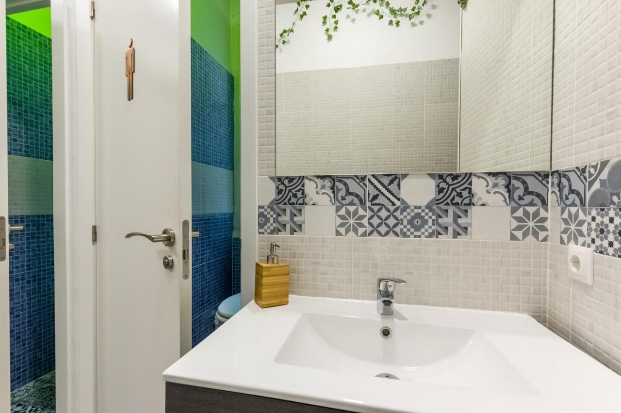 Social - Coworking - hostel Madrid Eksteriør billede