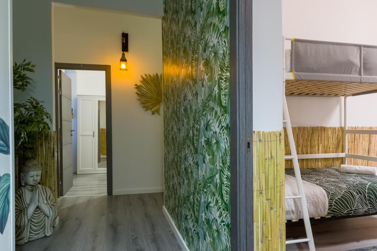 Social - Coworking - hostel Madrid Eksteriør billede