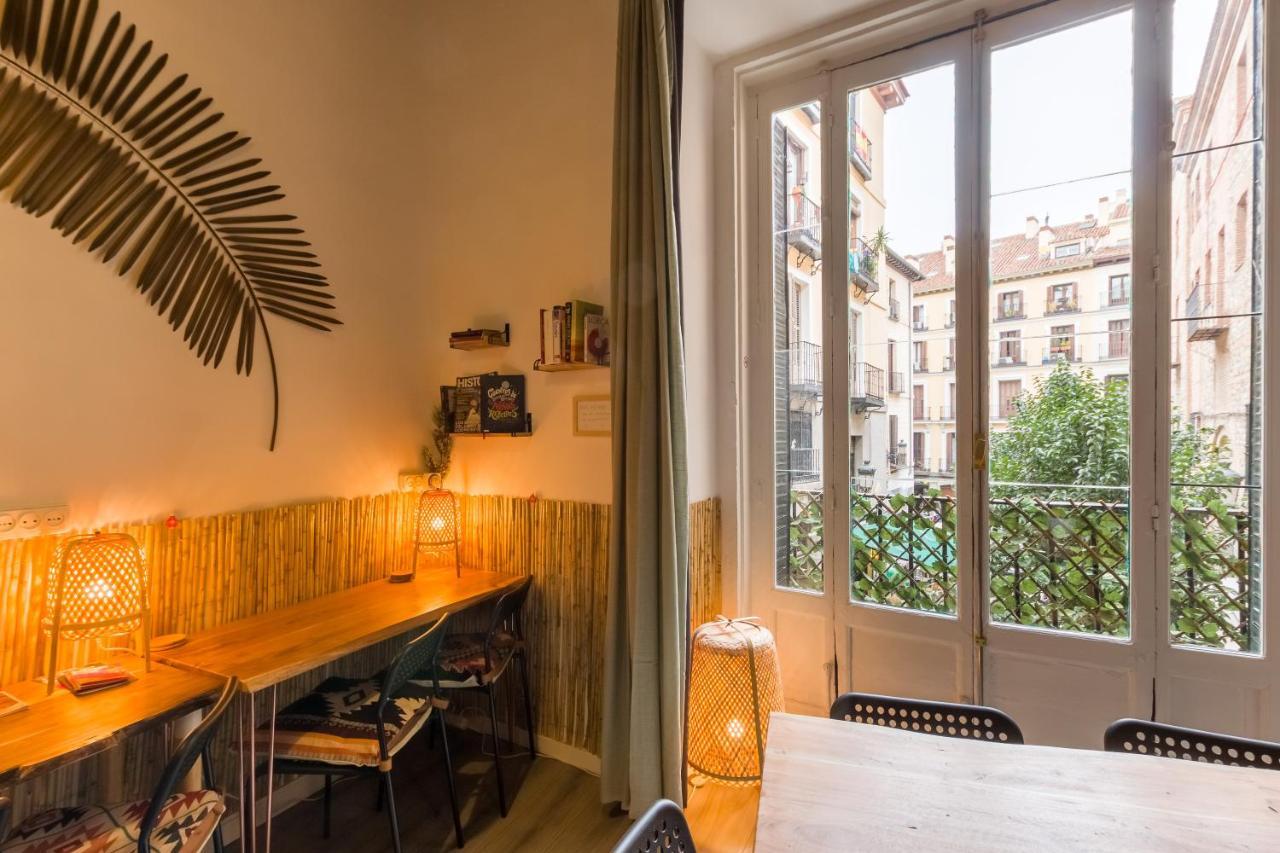 Social - Coworking - hostel Madrid Eksteriør billede